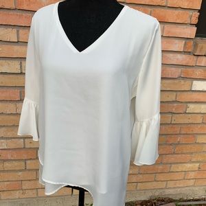 Abollria Off White bell sleeve blouse Sz L